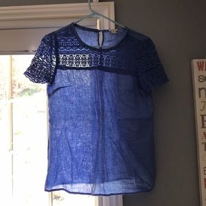 Blue lacey short sleeve top!
